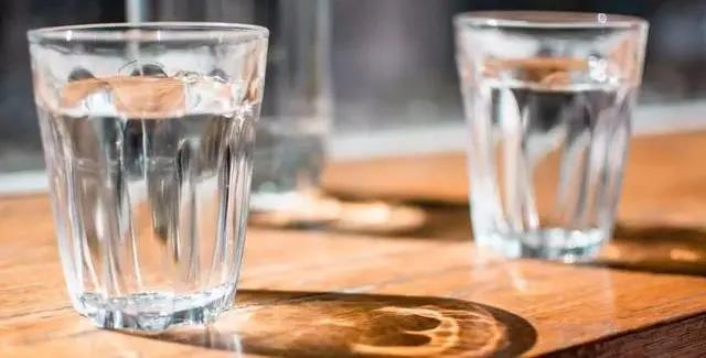 病毒反撲，“艾灸”可殺菌抗邪、提高免疫、降低風(fēng)險...